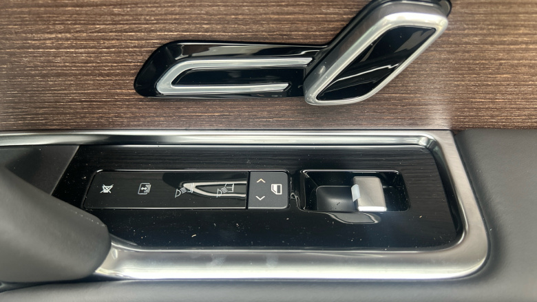 Land Rover Range Rover 3.0 P460e HSE 4dr Auto Estate